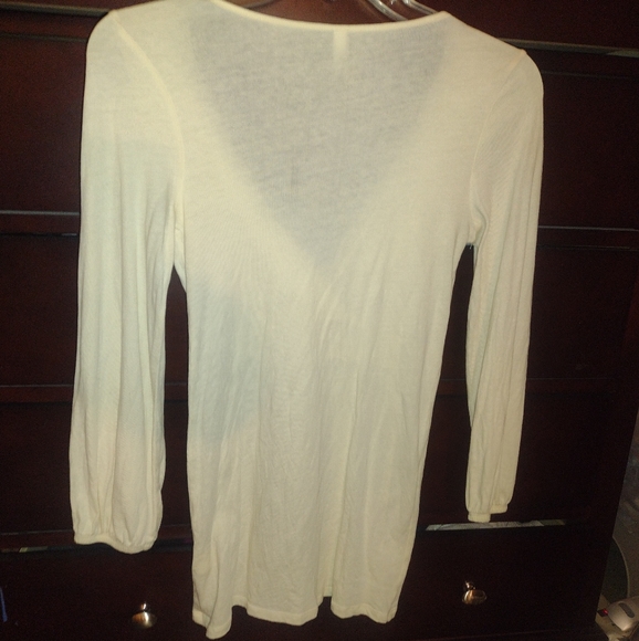 Old Navy top - Picture 7 of 7